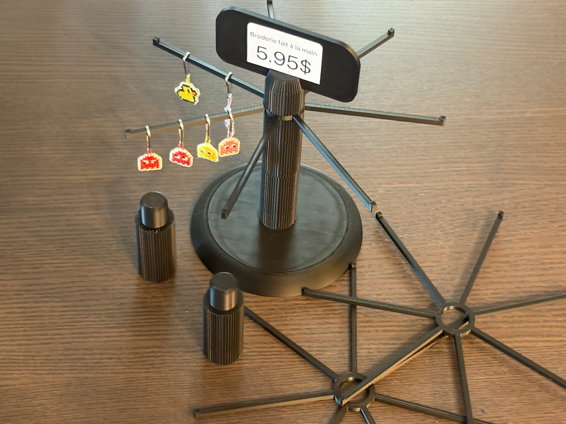 Photo Présentoir rotatif modulaire